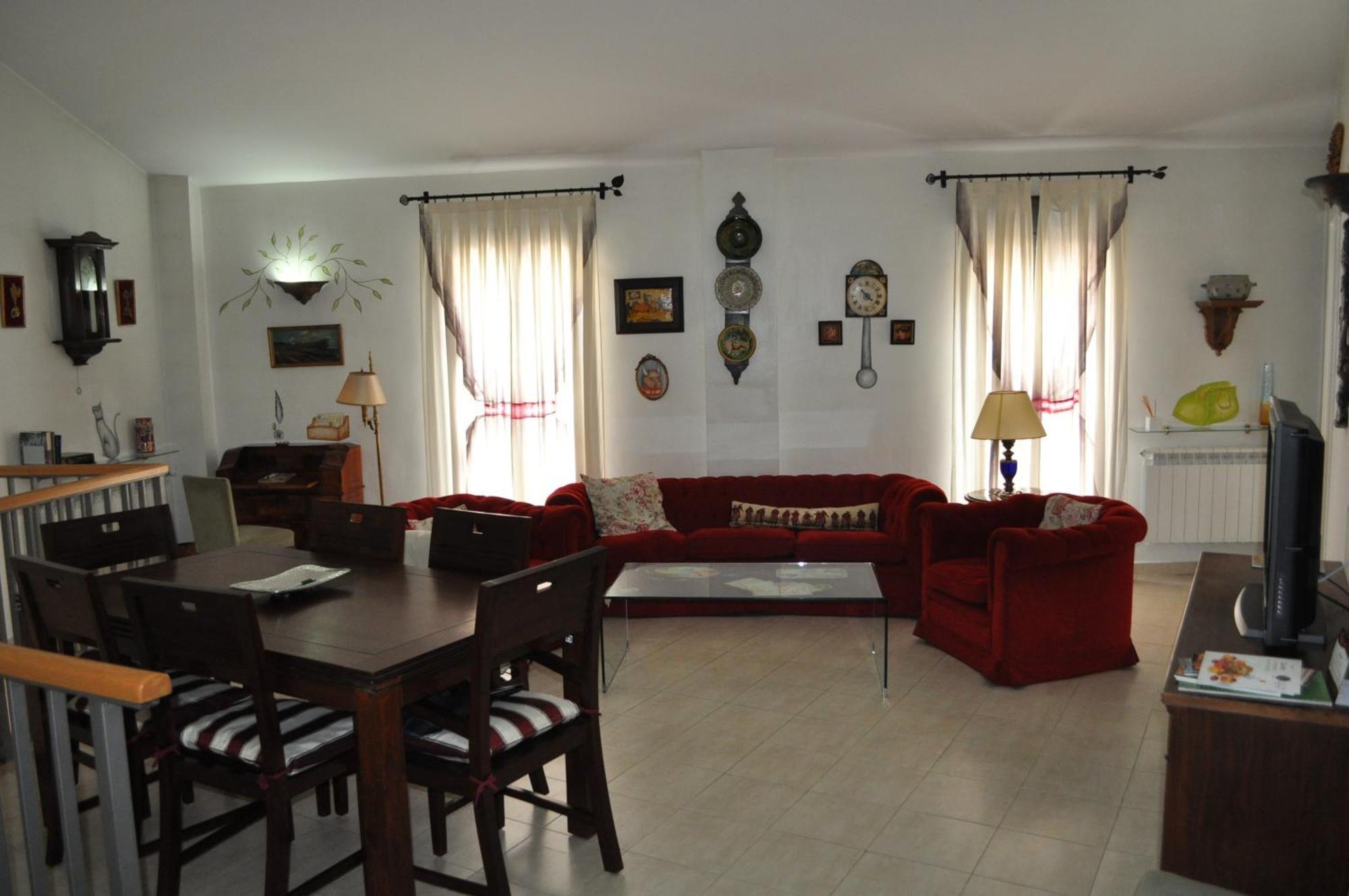 Apartamentos La Casa Pintada Caces Habitación foto